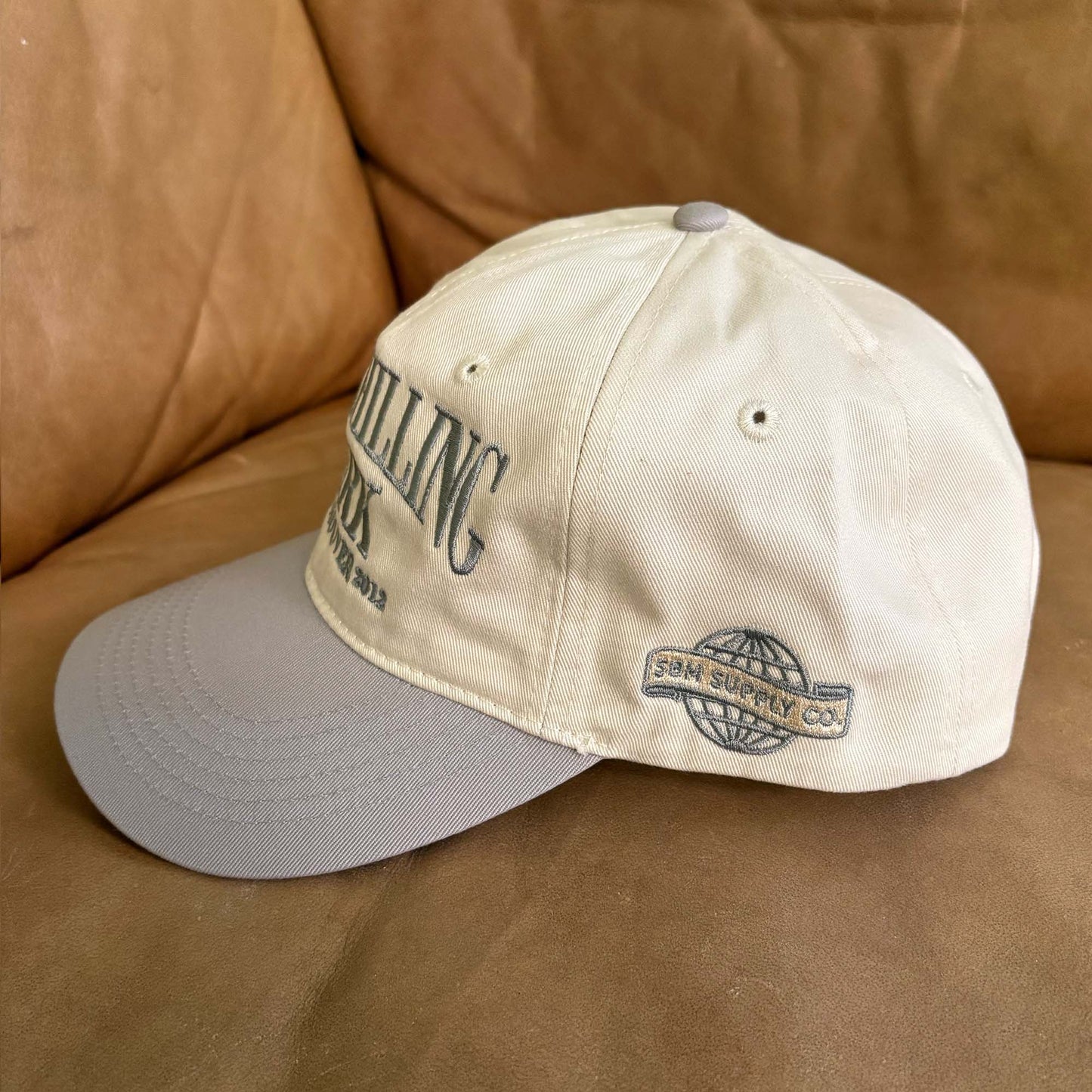 Dude Chilling Park Tourist Hat (Cream/Grey)