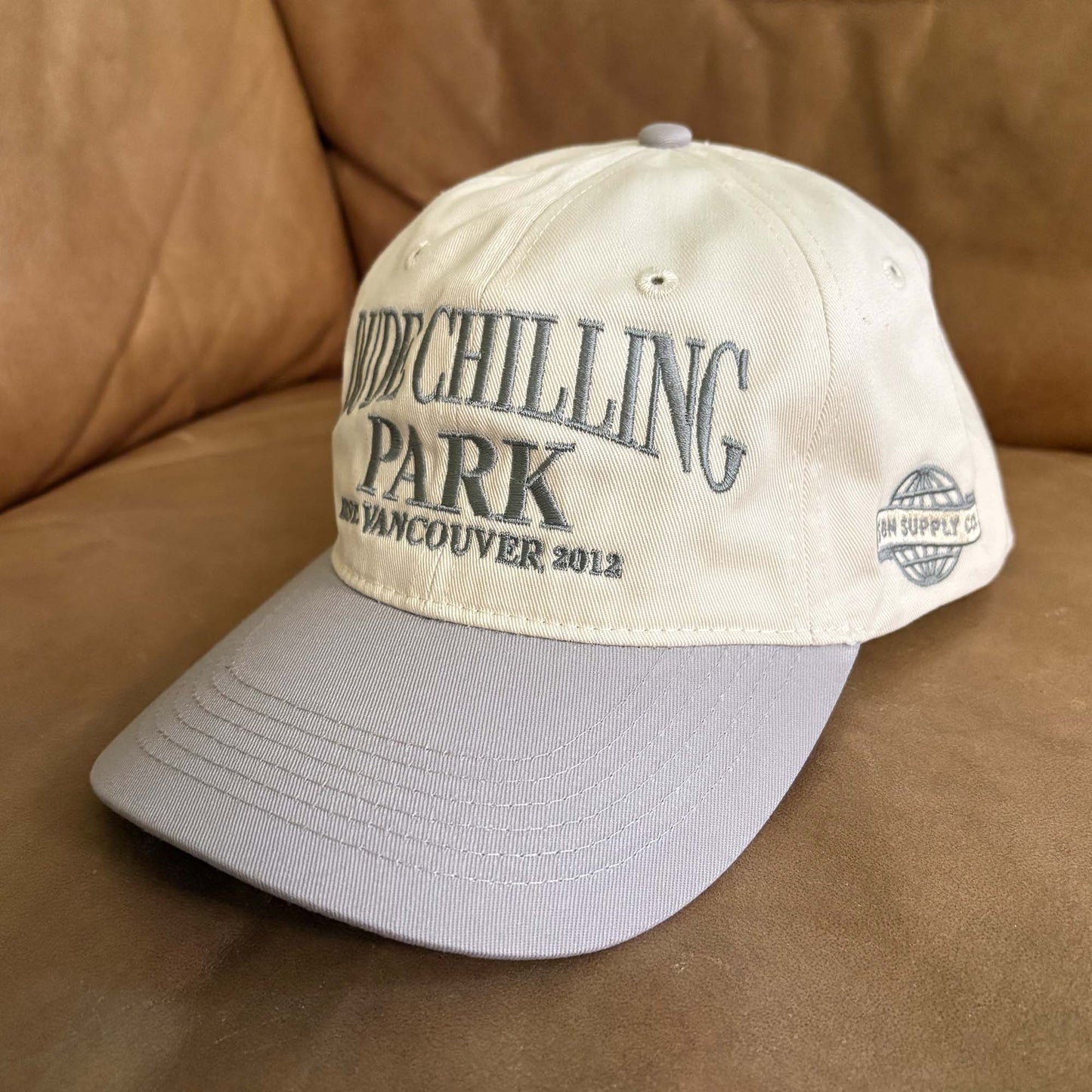 Dude Chilling Park Tourist Hat (Cream/Grey)