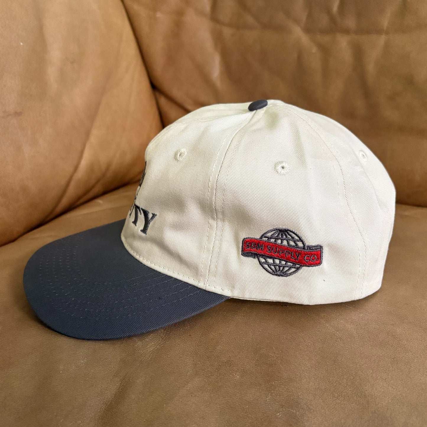 Shitty Kitty Retro Hat (Cream/Grey)