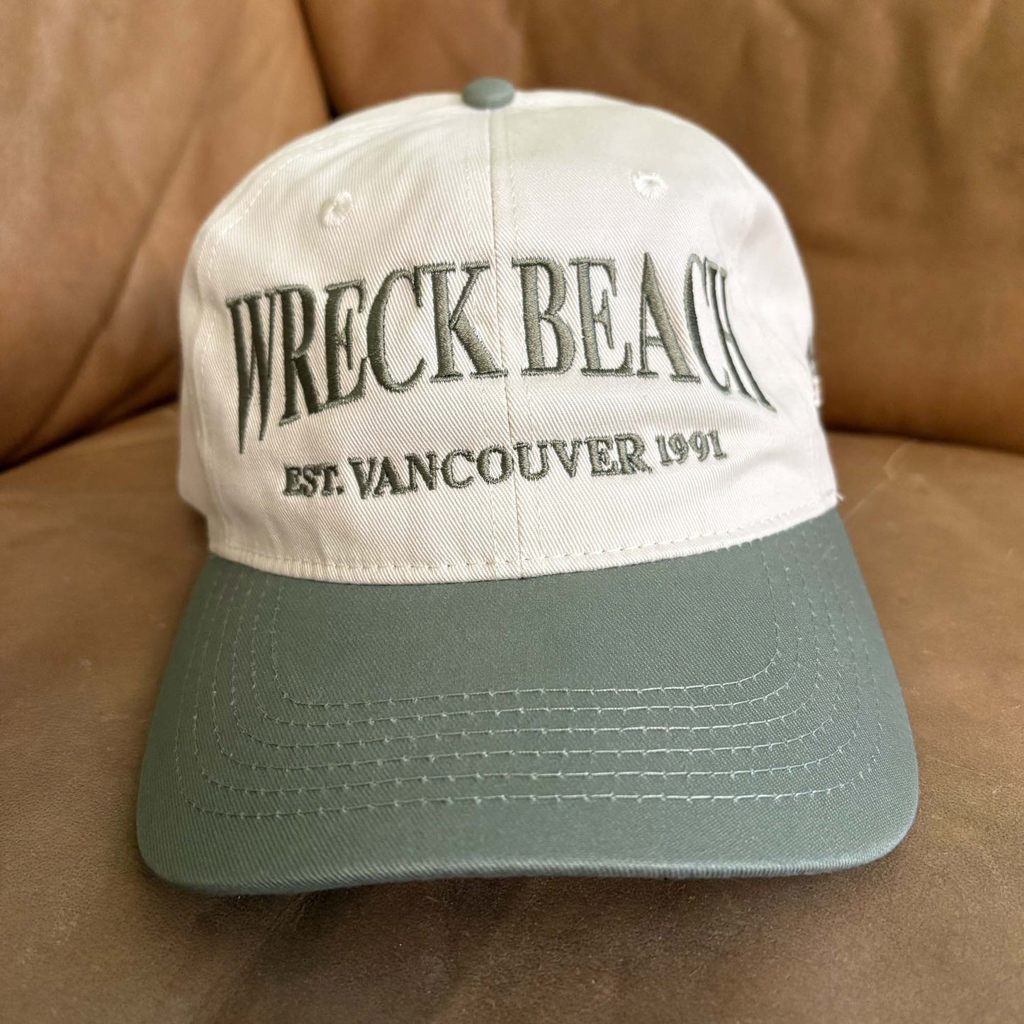 Wreck Beach Tourist Hat (Cream/ Sage)