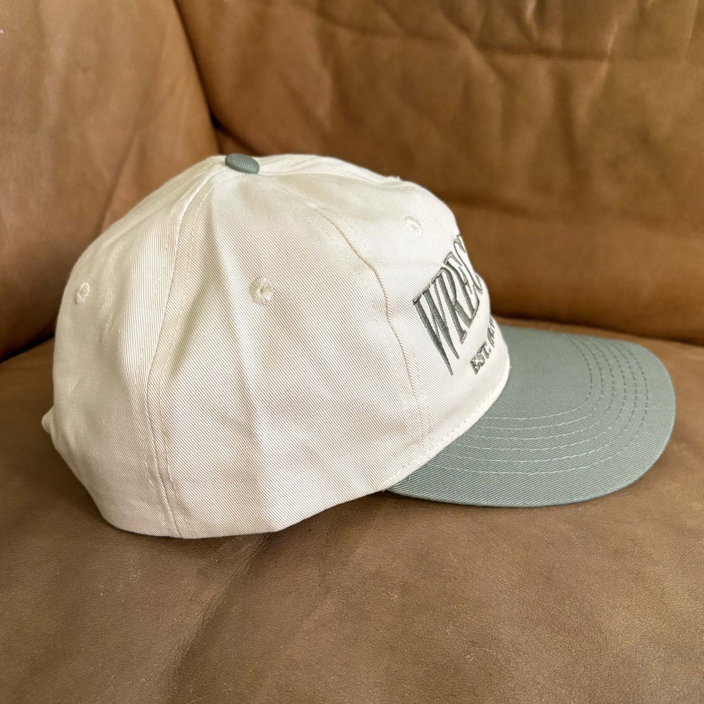 Wreck Beach Tourist Hat (Cream/ Sage)